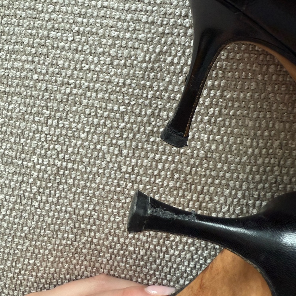 Manolo Blahnik Black Heels - Picture 4 of 9